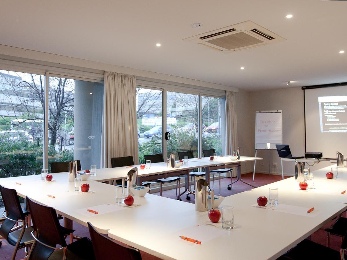 Aparthotel Punthill Burwood Esterno foto