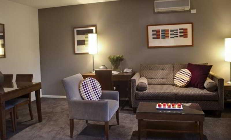 Aparthotel Punthill Burwood Esterno foto