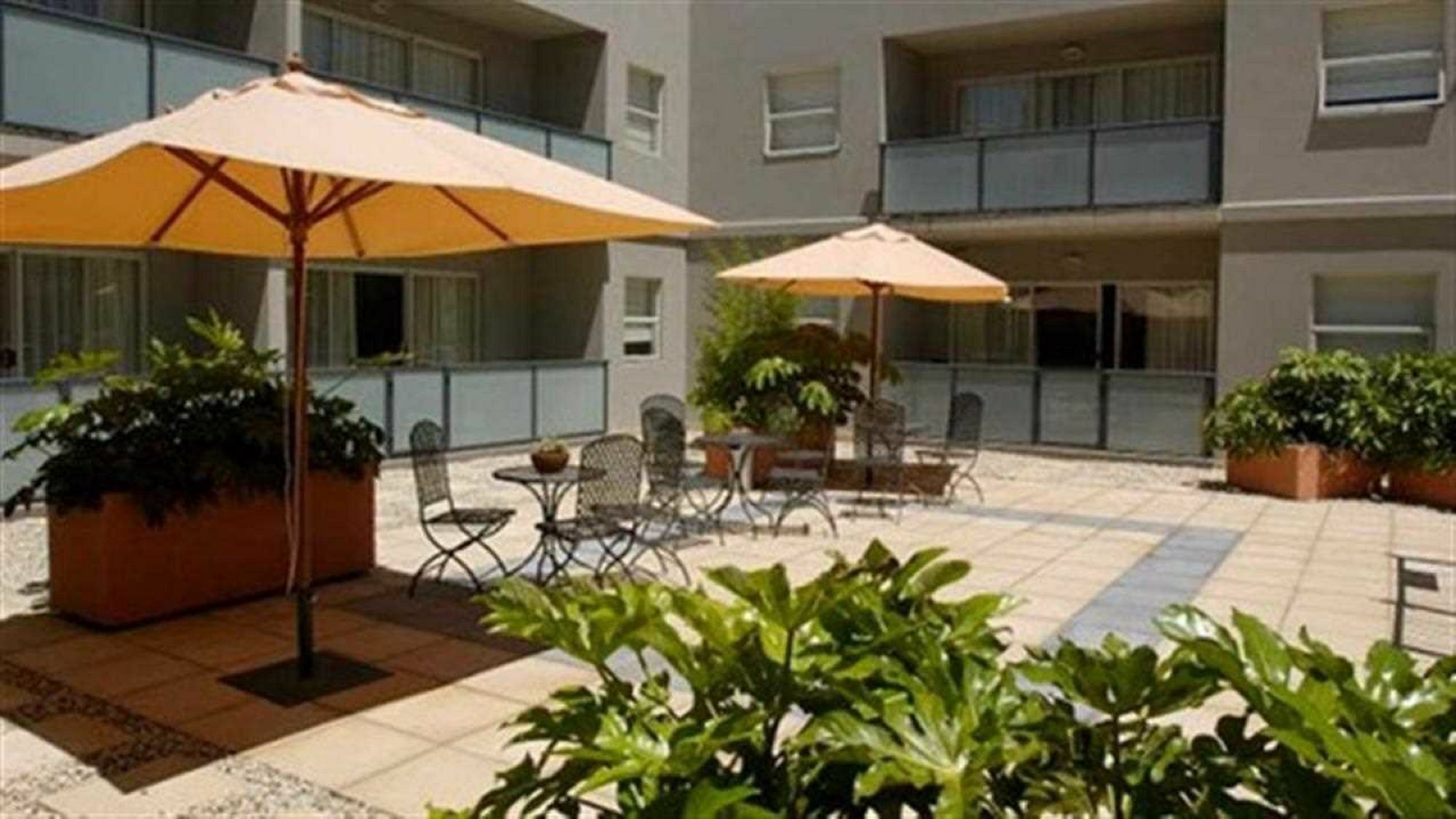Aparthotel Punthill Burwood Esterno foto